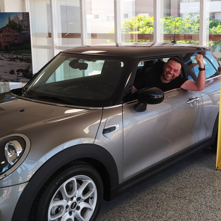 2019 fecha com a entrega do Mini Cooper