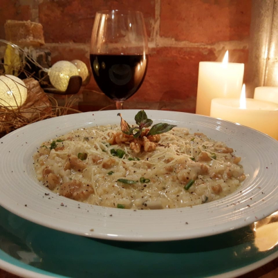 Risoto de gorgonzola com nozes