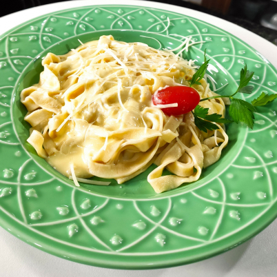 Fettuccini ao molho Alfredo