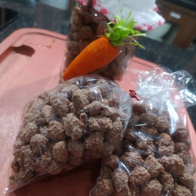 Colomba Pascal e Amendoim doce