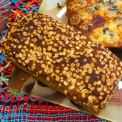 P�O INTEGRAL de ab�bora com semente de girassol, castanha do Par� e uva passa