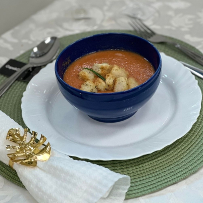 Gazpacho com croutons