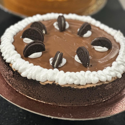 Cheesecake de biscoito e creme de avel�