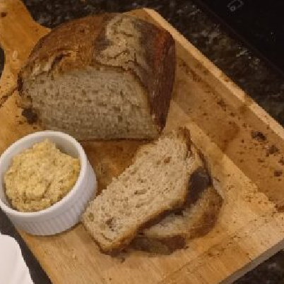 P�O DE FERMENTA��O NATURAL E MANTEIGA DE ALHO 