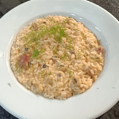 RISOTO DE LINGUI�A TOSCANA/CAMPEIRA COM FEIJ�O BRANCO