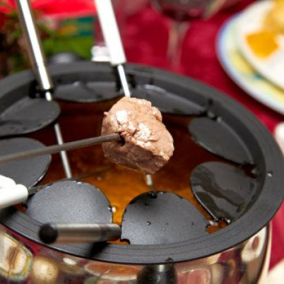Fondue Carne com 8 tipos de molhos