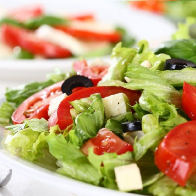 Salada light de atum e queijo branco