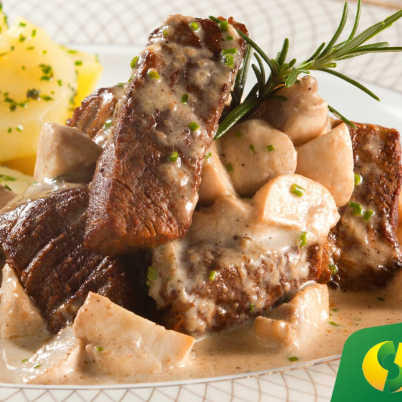 Fil�-mignon ao Creme com Champignon de Paris